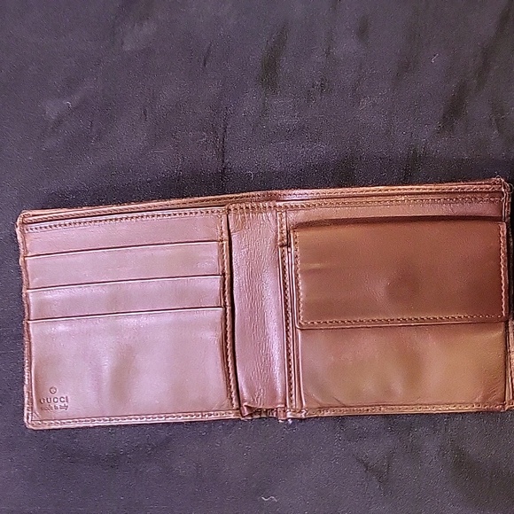 Gucci Bifold Wallet - Picture 3 of 7